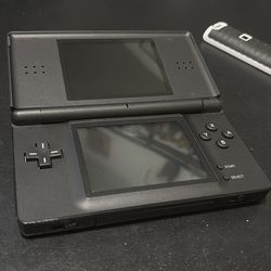 Nintendo DS Lite