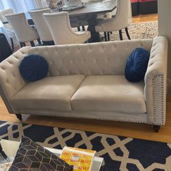 Rolled Arm sofa 75”