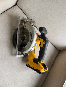 Cordless Circular Saw