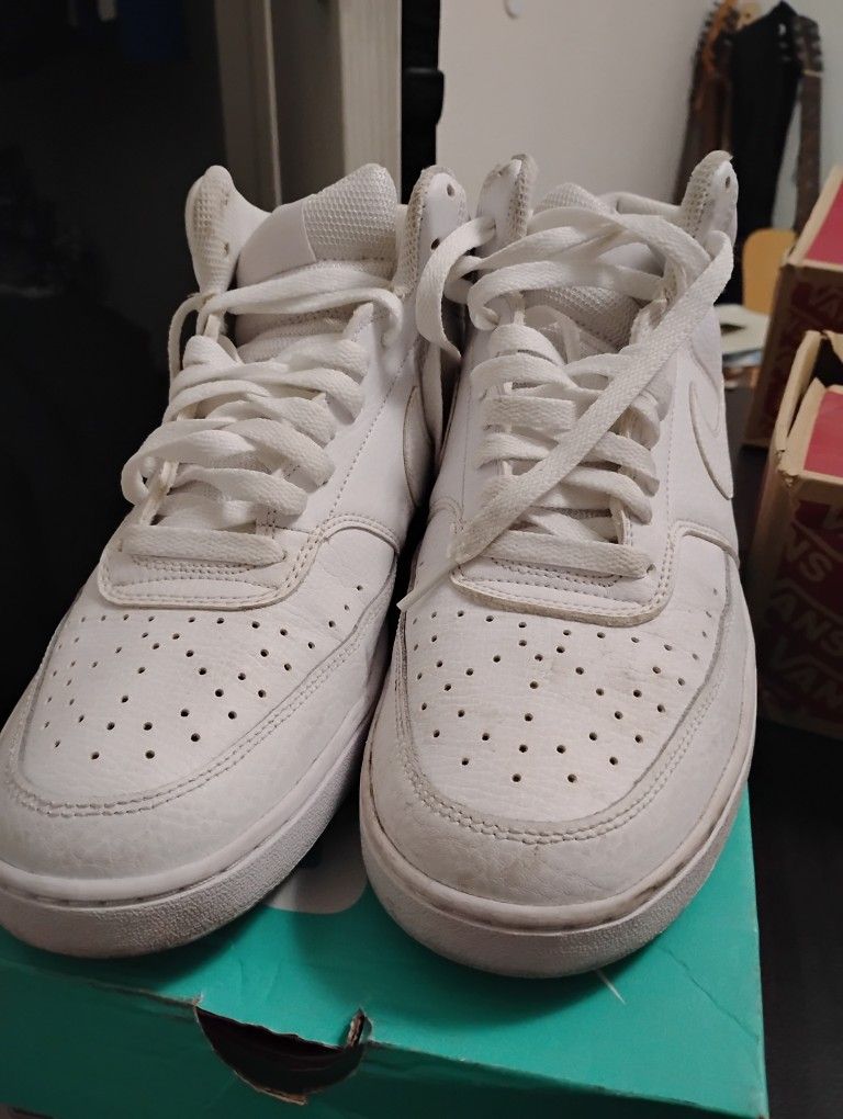 Nike Court Vision