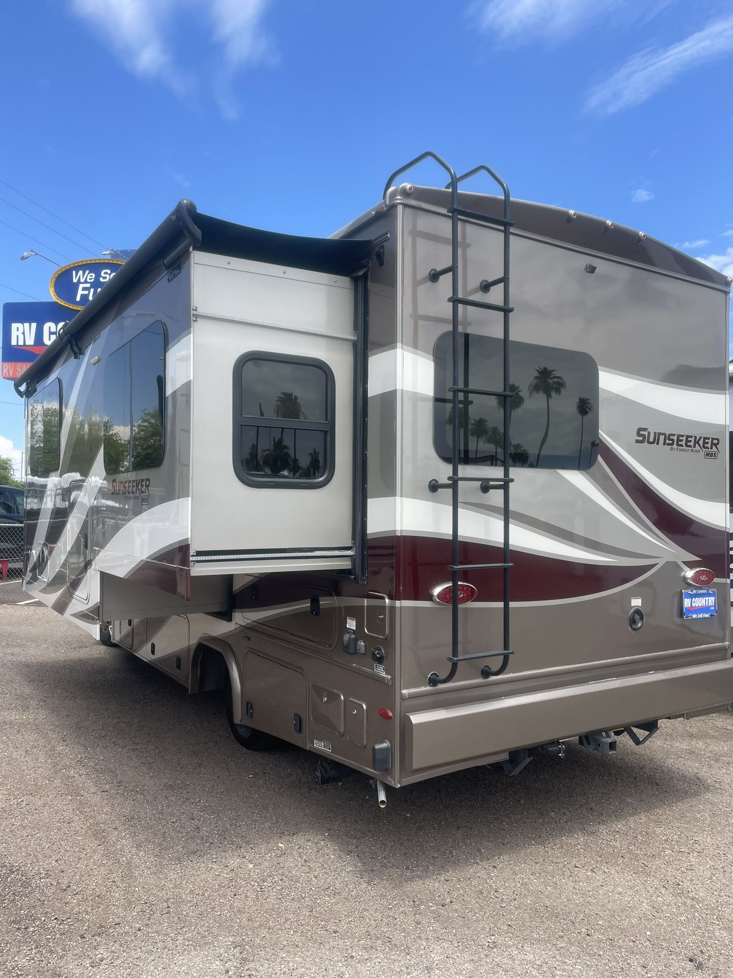 2020 forest river Sunseeker Mercedes diesel class C 24 foot