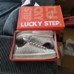 LUCKY STEP Silver Glitter Platform Sneakers Women's US 8