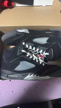 Jordan 5 Black Metallic 2025
