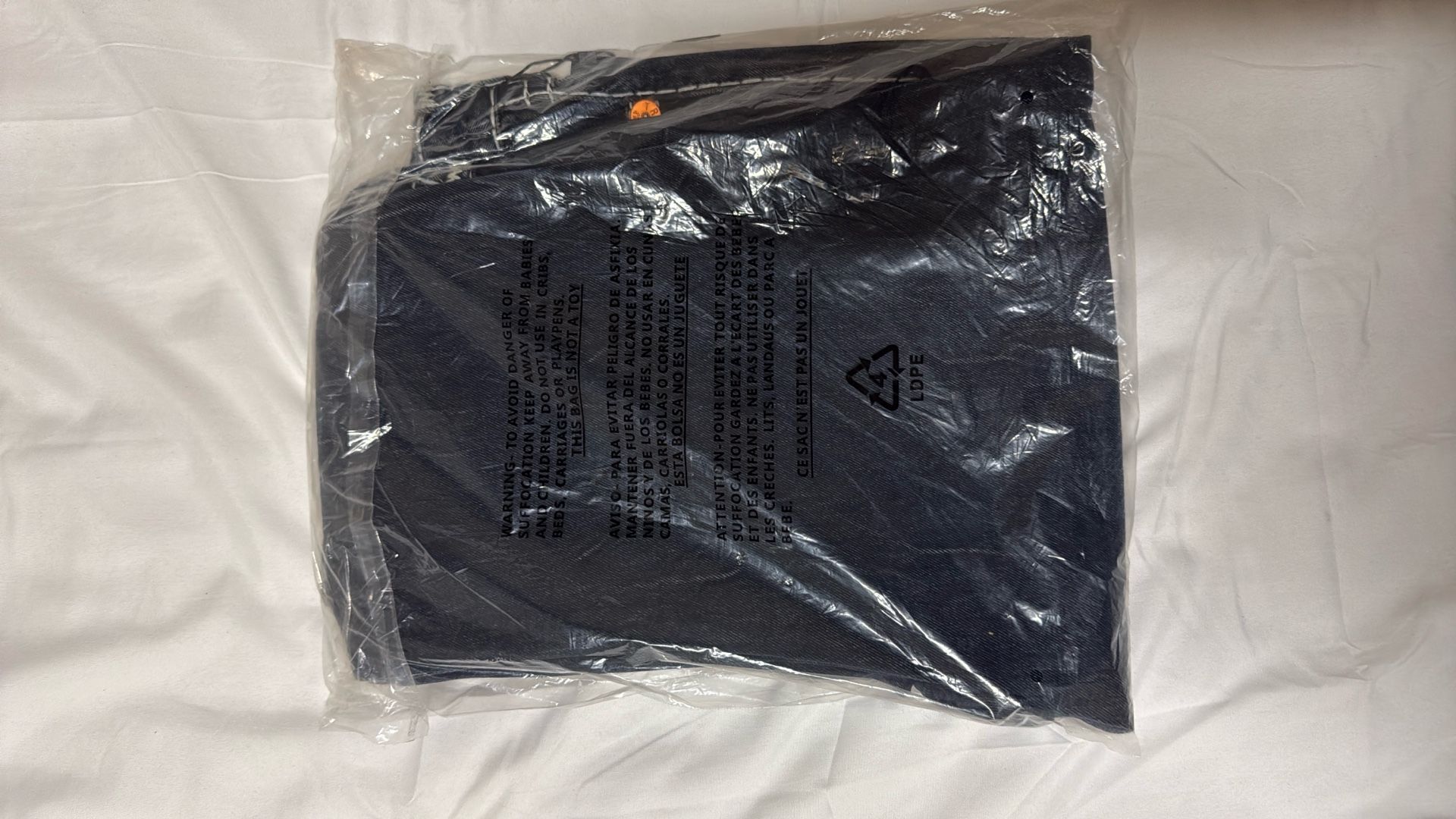 Unopened True Religion Fleet Blue Black Wash Billy Super T Flap Size 38 