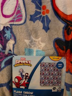 Marvel Spidey and His Amazing Friends Plush Throw