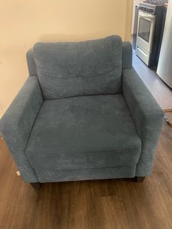 Single couch