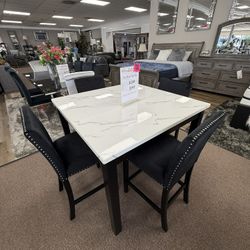 5 Pc Dining Table 