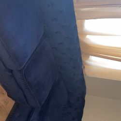 Velvet Couch 