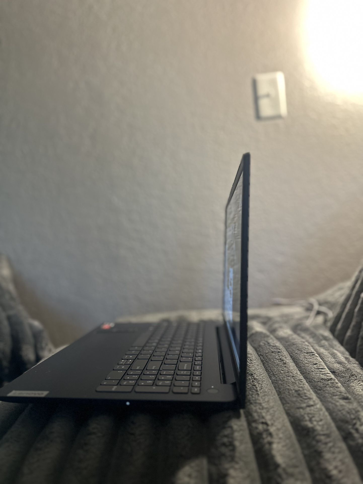Lenovo 15’ Laptop