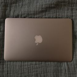 Apple MacBook Air 11”