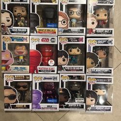 31 Funko pops 