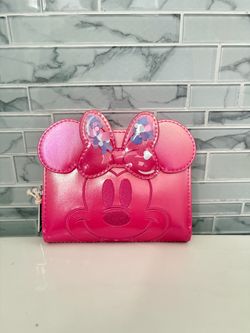 Disney Loungefly Minnie Wallet