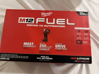 Milwaukee M12 1/2 Inch Impact Wrench 2555-22