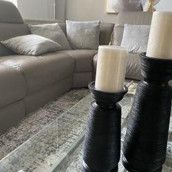 Ser Of Two Candleholders With Candles