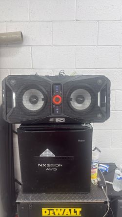 ALTEC LANSlNG