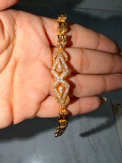 Gold bracelet