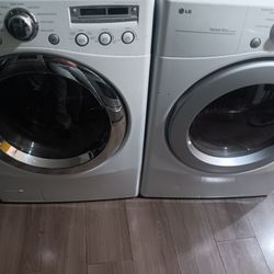 LG  WHACHER EN ELECTRIC DRYER 