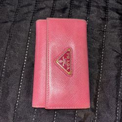 Authentic Prada Saffiano 6 Key Holder