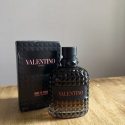 Valentino Born In Roma Coral Fantasy