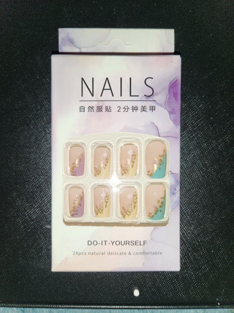 Press On Nails - Brand New
