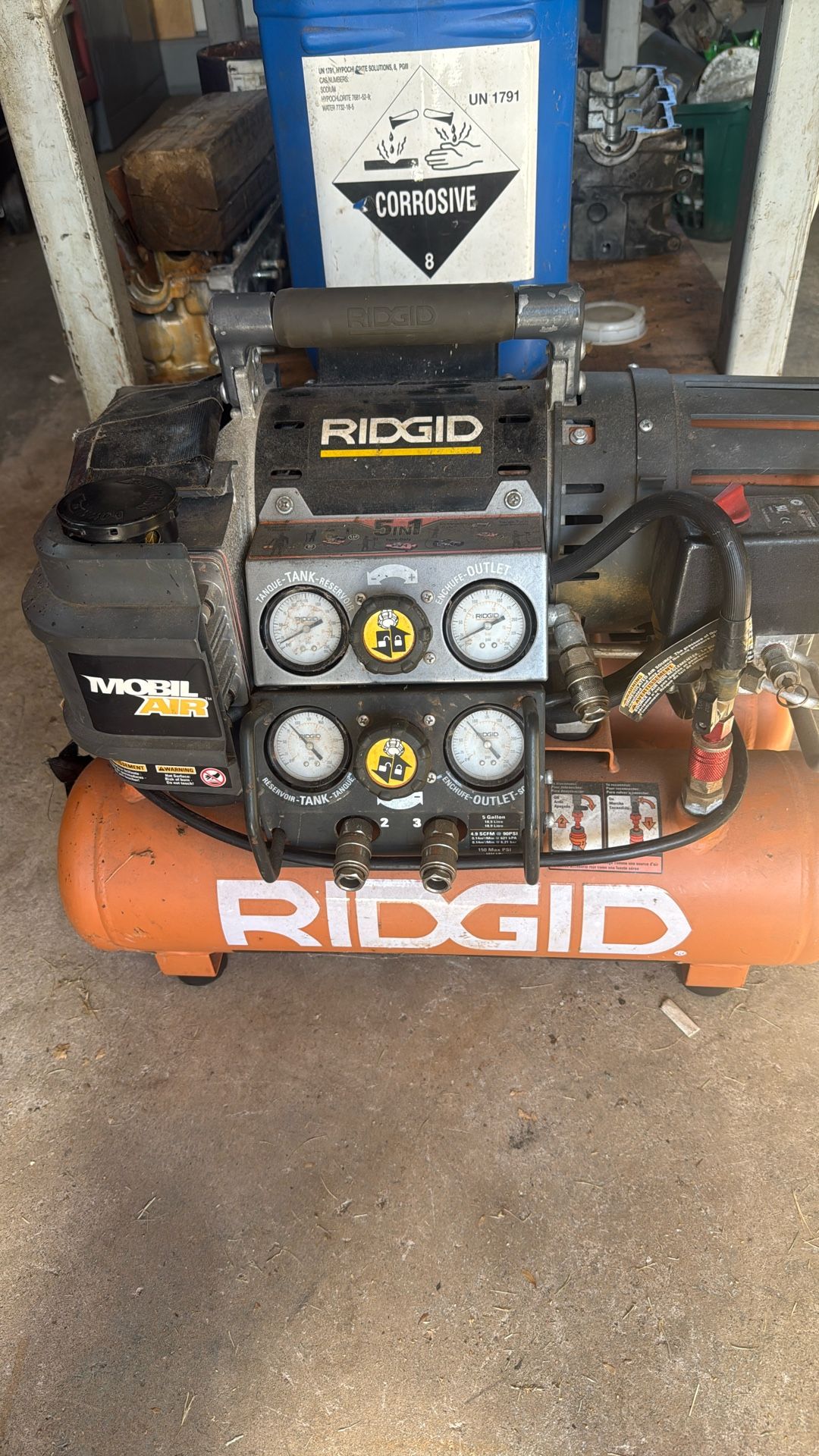 Ridgid 5 In 1 Mobil Air Compressor