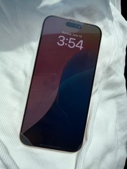 iPhone 16 Pro Max (UNLOCKED)