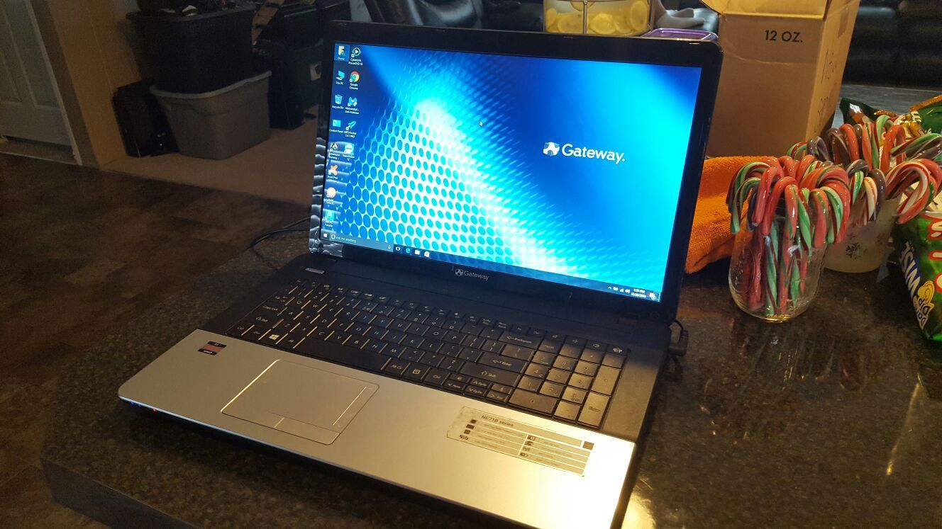 Gateway NE71B 17.3in Laptop
