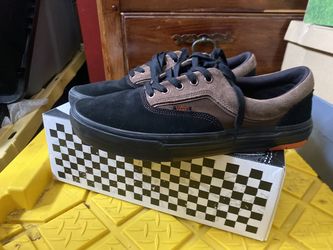 Vans men  sneaker size 13