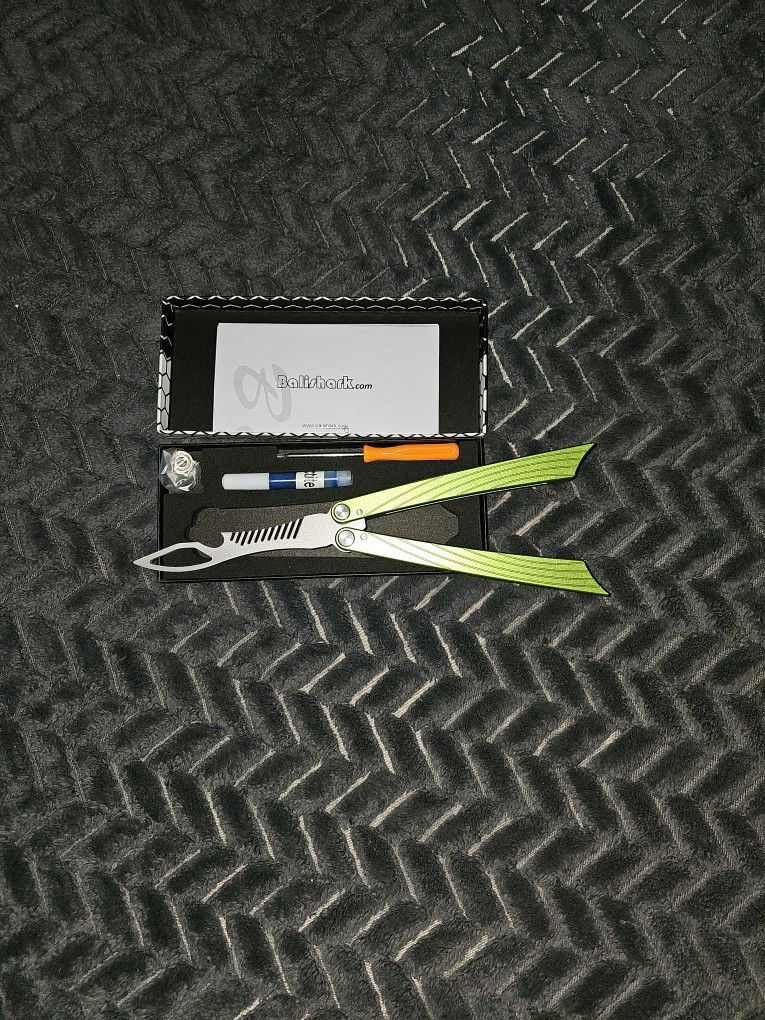 Butterfly Knife