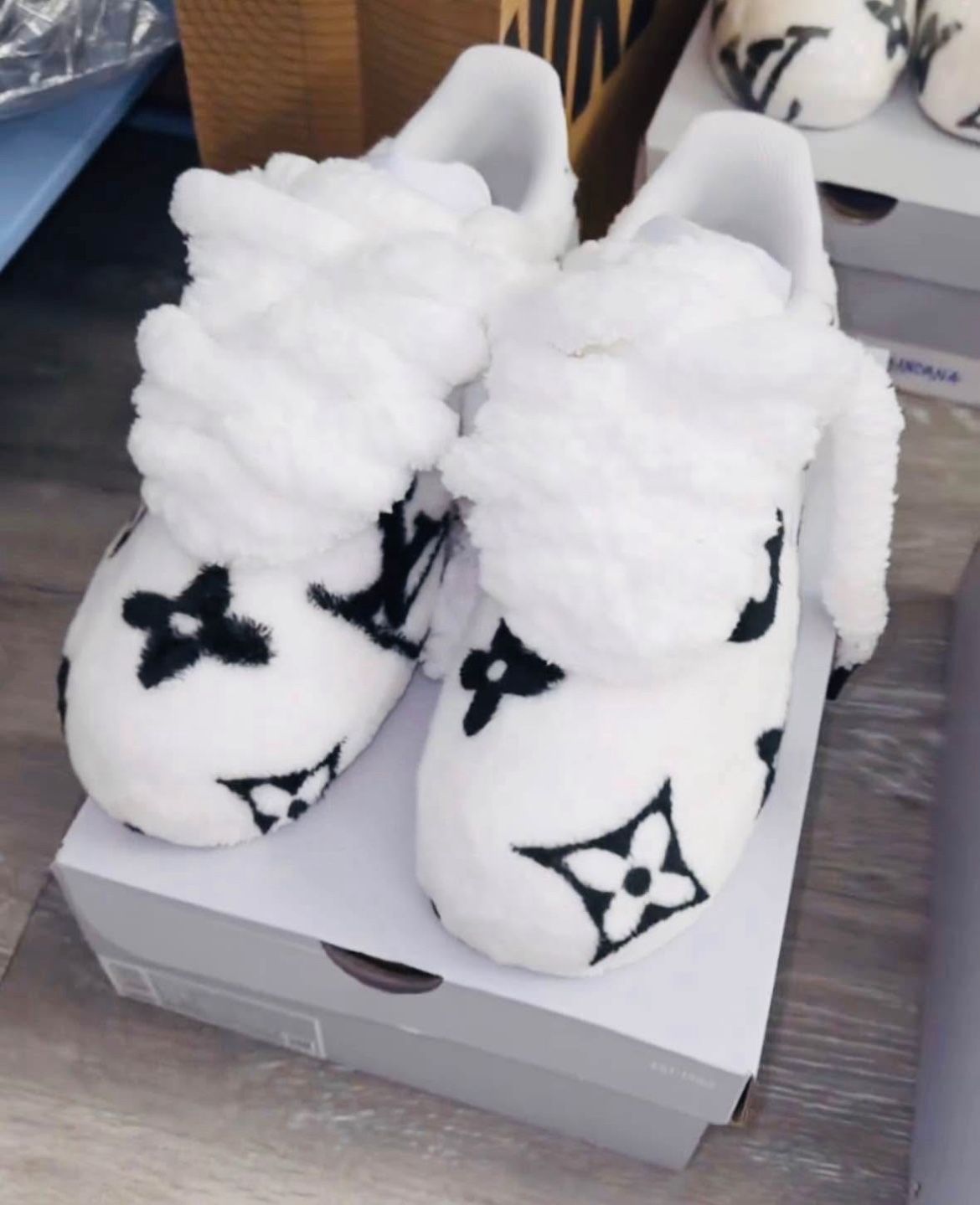 Custom Shies