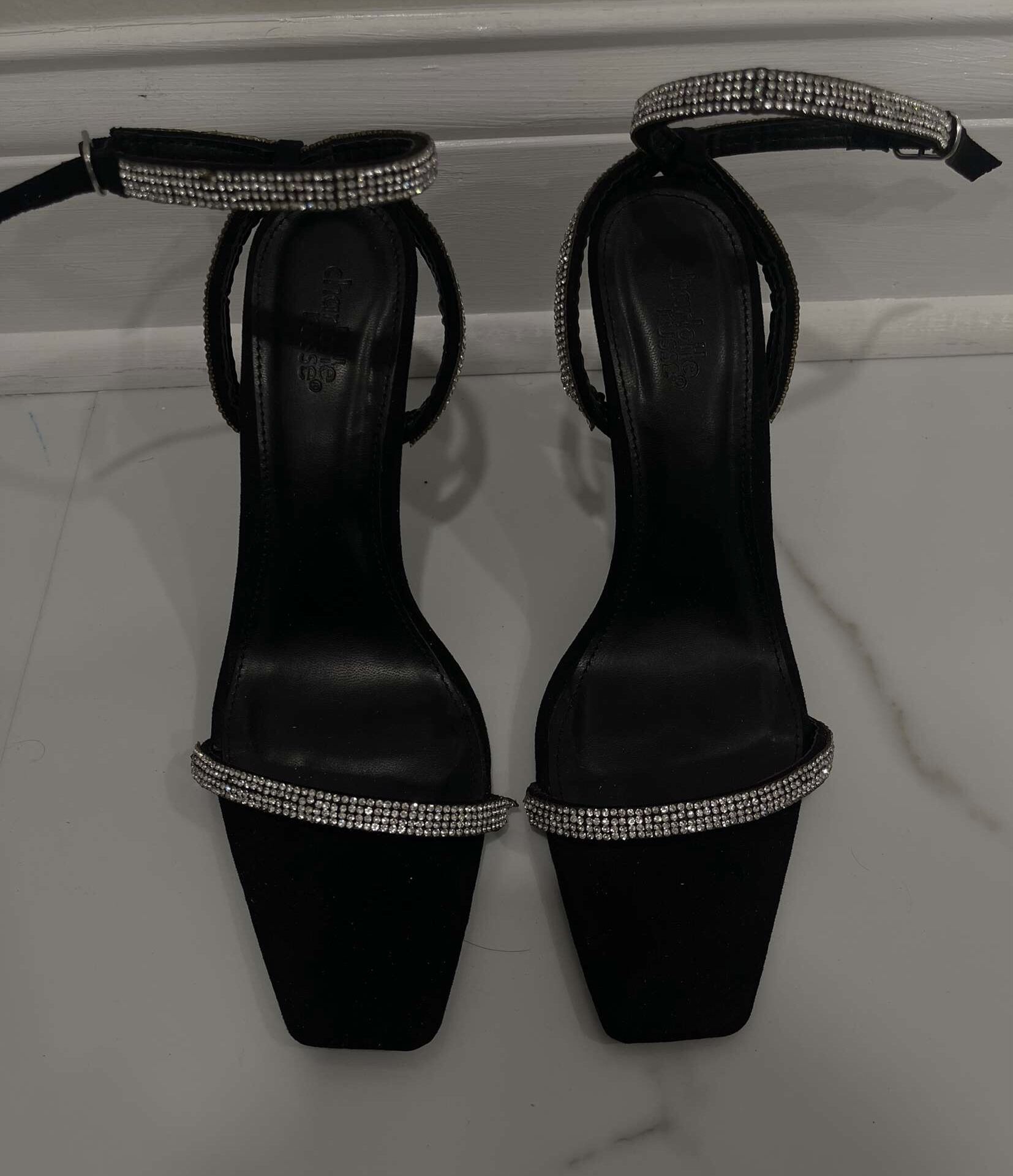 Stunning Black High Heels Brand New Never Worn!