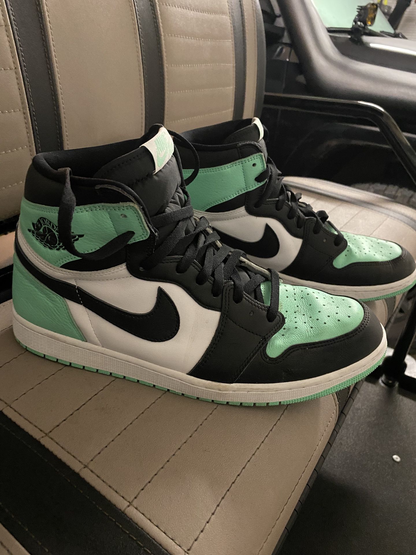 Size 14 Air Jordan 1 Retro High OG 'Green Glow Toe