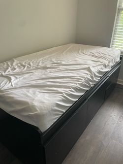 Twin mattress
