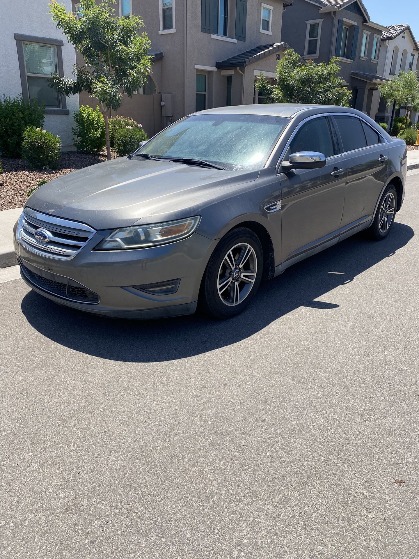 2011 Ford Taurus