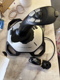 Extreme 3D Pro Controller 