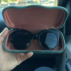 Gucci Sunglasses (women)