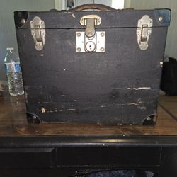 Vintage Traveling Case. All Parts Are Intact. The Leather, The Wood, The Steel Inside, And Even The Straps And Locks ARE ALL INTACT. 