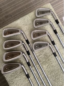 Golf Clubs - Iron Set (3-PW)