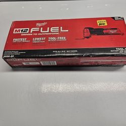MILWAUKEE M12 FUEL MULTITOOL 