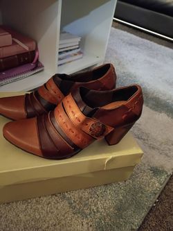 Women's ankle boots