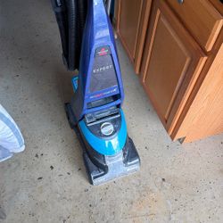 Bissell Carpet Cleaner 