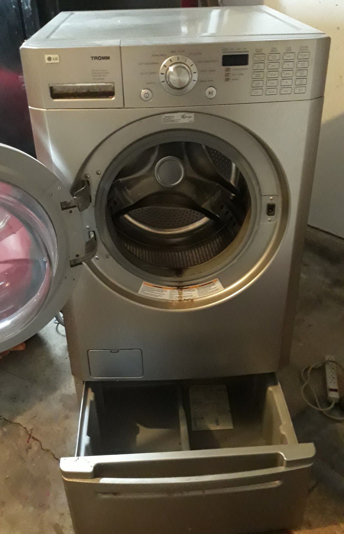 ☆☆☆LG TROMM WASHER WITH PEDESTAL!! -- MUST SEE!!!☆☆☆☆