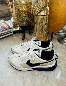 Nike Air Max Pre Day Mens Sneakers Shoes Size 10 Summit White Black DC5331-001