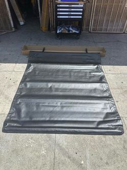 2004 to 2016 Nissan titan 6.7FT Bed Size Roll Up Soft Bed Cover tapa suave