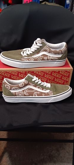 VAN'S SHOE'S