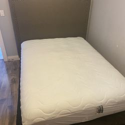 Queen Size Bed With Frame