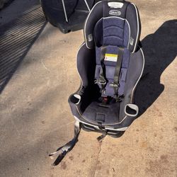 Graco Car Seat 3-in-1 Convertible 