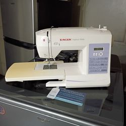 Singer Fashion Matte Sewing Machine 