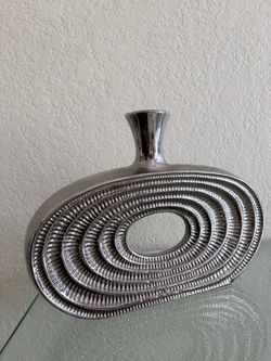 silver decoration piece