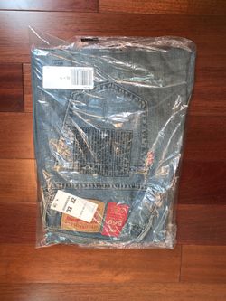 Men’s new Levi’s jeans size 32 x 32